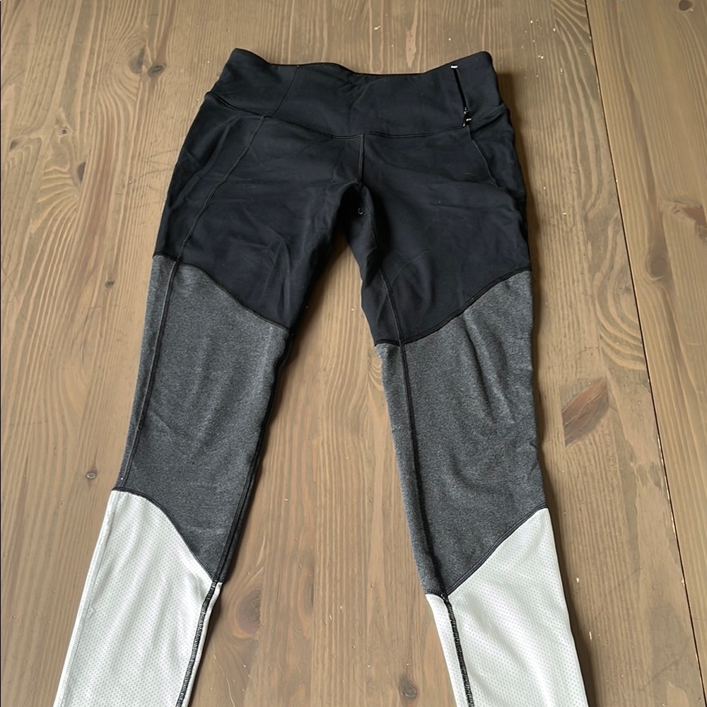 Calia Black and Gray Leggings